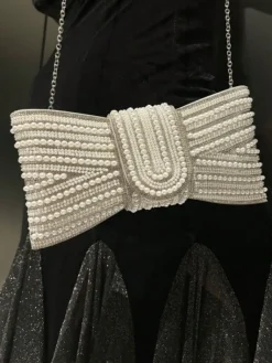 Amy Pearl Clutch