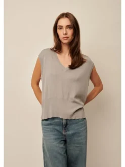 Maggie Sleeveless Top
