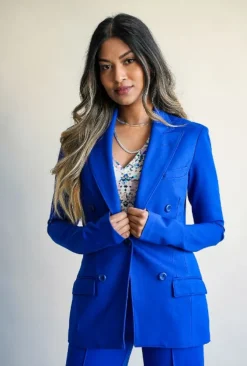 Royal Freda’s Thumb Jacket